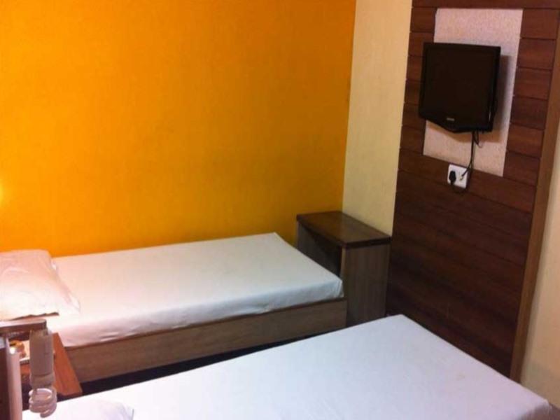 Hotel Balwas Ahmedabad Exterior photo